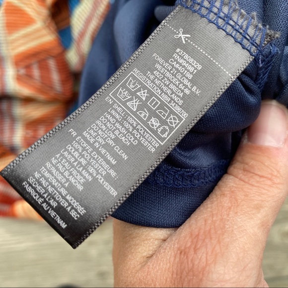 3/$25 || Forever 21 Flowy High-Low Skirt - Picture 6 of 6